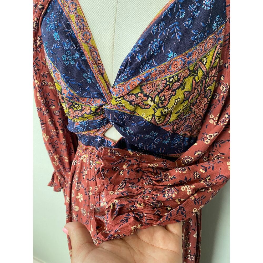Angie Boho Paisley Floral Twist Front Cutout Maxi Dress M Terracota Fall Cutout - Picture 4 of 8